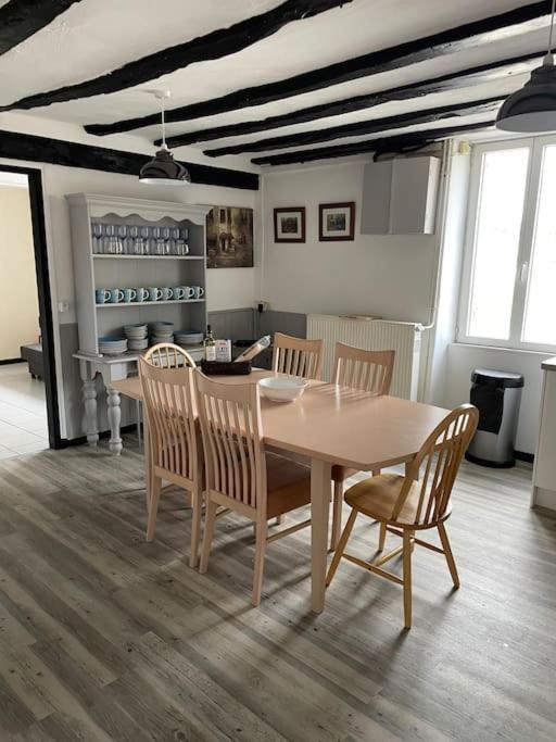 Lovely French Farmhouse With Private Swimming Pool Bourganeuf ภายนอก รูปภาพ