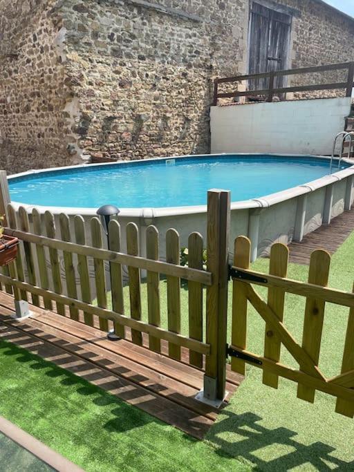 Lovely French Farmhouse With Private Swimming Pool Bourganeuf ภายนอก รูปภาพ